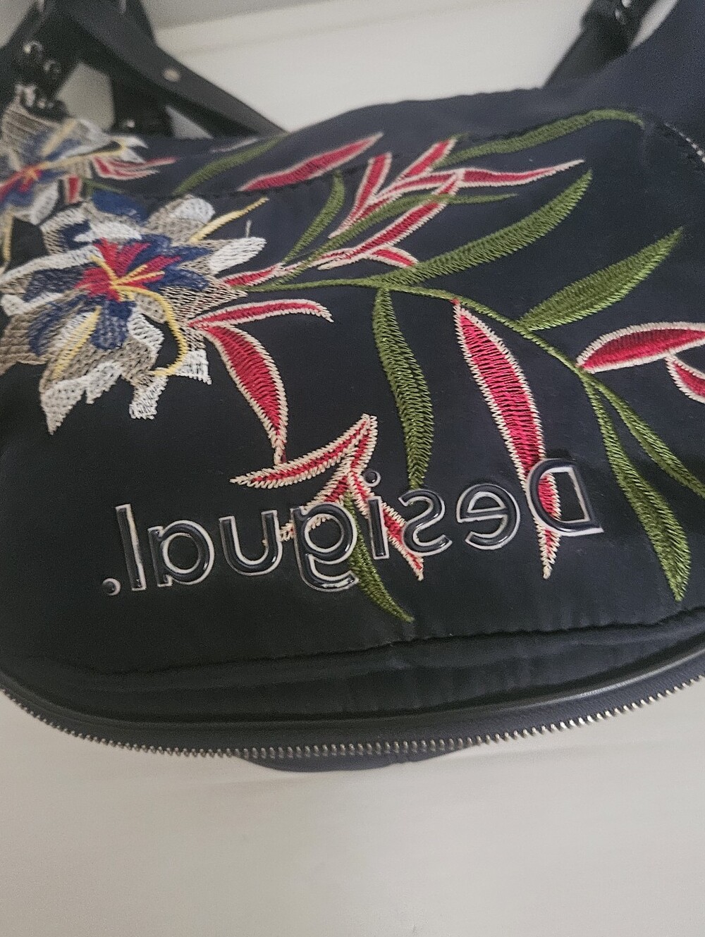 Desigual Siberia Floral Embroidered Shoulder Crossbody Bag Navy Blue Boho Bag - Picture 10 of 16